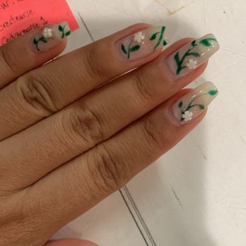 Nails 2000 - Nail Salons Near Me - Cupertino, California