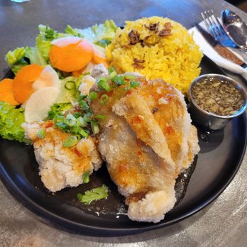 Roots Bistro - Vietnamese Near Me - San Jose, California