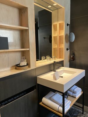 Victoria Palace Hotel by null