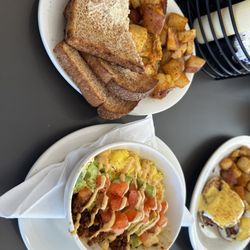 Eggs Up Grill - Chorizo scramble