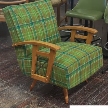 Vintage Source - Furniture Reupholstery Near Me - Kansas City, Missouri Vintage Source - Furniture Reupholstery Near Me - Kansas City, Missouri