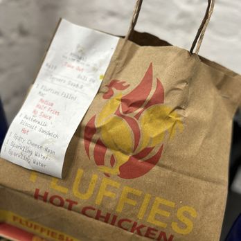 Fluffies Hot Chicken - Les - Chicken Shop Near Me - New York, New York