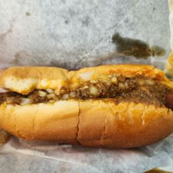 Billy Boy Drive Thru - Two dollar chili dogs on Thursdays is a bargain.