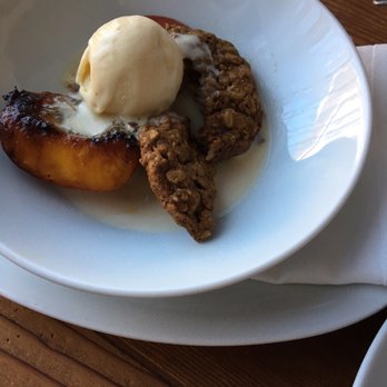 Cascina Spinasse - Pesca arrosto (roasted peach, oatmeal cookie, vanilla ice cream) - Italian Near Me - Seattle, Washington