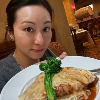 Italian Cucina - Chicken Parmigiana yummy - Italian Near Me - Lakeside, California Italian Cucina - Chicken Parmigiana yummy - Italian Near Me - Lakeside, California