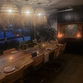 Canje - Seating - Caribbean Near Me - Austin, Texas