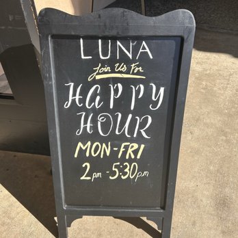 Luna Bistro Cafe - New American Near Me - Long Beach, California
