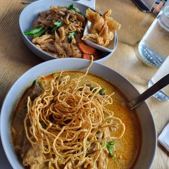 Bai Bua Thai Cuisine - Thai Near Me - Vancouver, British Columbia Bai Bua Thai Cuisine - Thai Near Me - Vancouver, British Columbia