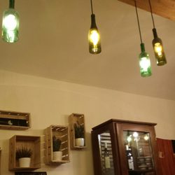Vinotéka & Vinárna Kaštánek