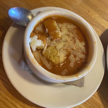 Applebee's Grill + Bar - Tomato basil soup - great! - American Near Me - Grand Rapids, Minnesota
