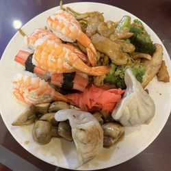 Chinatown - Buffet Plate (Sushi, Dumplings, Chicken & Broccoli, Vegetable Lo Mein & Mushrooms in Brown Sauce)
