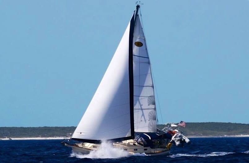 Indian Summer Sailing Charters Logo