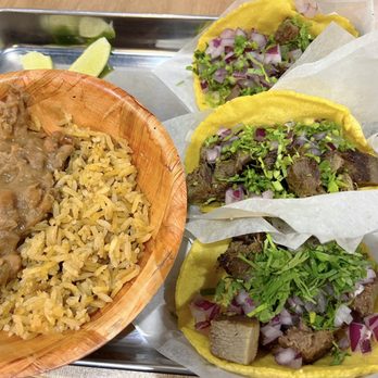 Tight Tacos Kaimuki - 3 Taco Plate (lengua tacos) - Tacos Near Me - Honolulu, Hawaii Tight Tacos Kaimuki - 3 Taco Plate (lengua tacos) - Tacos Near Me - Honolulu, Hawaii