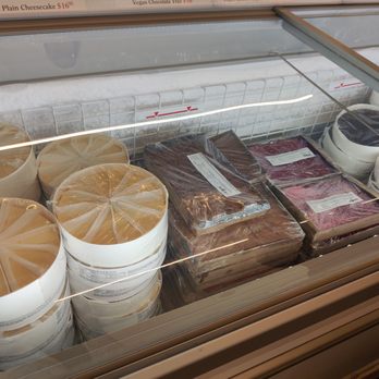 Eli's Cheesecake - Cheesecakes in January 2024. - Desserts Near Me - Chicago, Illinois