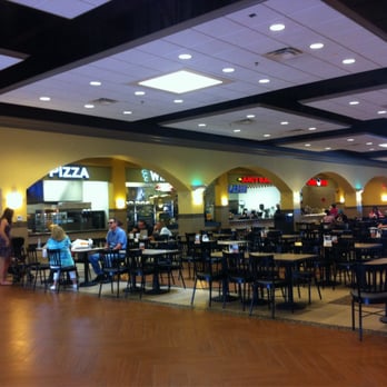 Outlets At Tejon - food court inside - Outlet Stores Near Me - Tejon Ranch, California