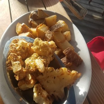 Sundowners - Cauliflower and potatoes off the vegetarian menu - Seafood Near Me - Key Largo, Florida Sundowners - Cauliflower and potatoes off the vegetarian menu - Seafood Near Me - Key Largo, Florida