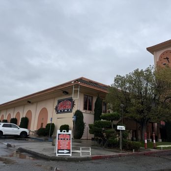 Smash Gyms Milpitas - Looks big from the outside ,excited -signed up for a free trial class - Gyms Near Me - Milpitas, California Smash Gyms Milpitas - Looks big from the outside ,excited -signed up for a free trial class - Gyms Near Me - Milpitas, California