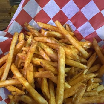 Durty Gurt's - American Near Me - Galena, Illinois