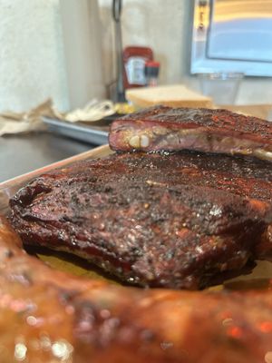 The Original Roy Hutchins Barbeque by null