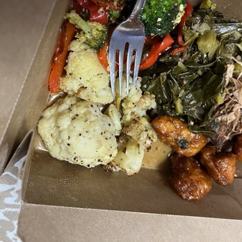 Amazon Fresh - Corner of hot food box became unglued. Made it home with no leaks. - Grocery Near Me - La Verne, California Amazon Fresh - Corner of hot food box became unglued. Made it home with no leaks. - Grocery Near Me - La Verne, California