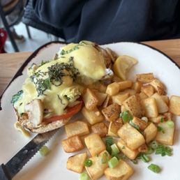 Eggs Benedict