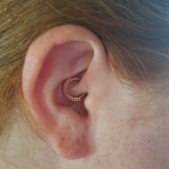 101 Piercing - Really great jewelry selection! They had some really unique stuff you don't see everywhere - Piercing Near Me - Encinitas, California