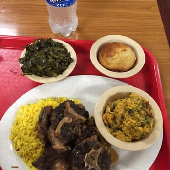 Big Daddy's Kitchen - Oxtail, collard greens, broccoli cheese casserole - Soul Food Near Me - Atlanta, Georgia Big Daddy's Kitchen - Oxtail, collard greens, broccoli cheese casserole - Soul Food Near Me - Atlanta, Georgia