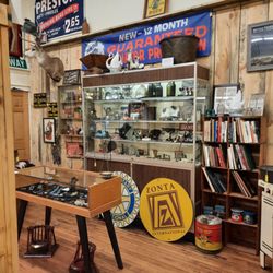 Black Hills Curio