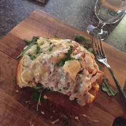 Luna Kitchen And Bar - Chicken and waffle... so yummy!!!