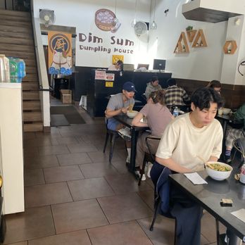 Tasty Meet - Inside of restaurant still contains signage from preceding restaurant. - Chinese Near Me - Alhambra, California Tasty Meet - Inside of restaurant still contains signage from preceding restaurant. - Chinese Near Me - Alhambra, California