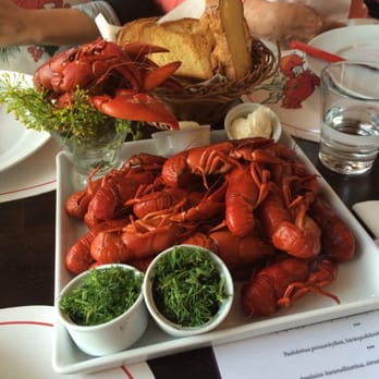 Ravintola Sunn - Crayfish with toast, sour cream and fresh dill - Breakfast & Brunch Near Me - HELSINKI, 18