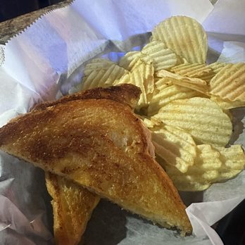 Park Valley Lounge - Grilled Cheese with Potato Chips - Sports Bars Near Me - Pittsburgh, Pennsylvania Park Valley Lounge - Grilled Cheese with Potato Chips - Sports Bars Near Me - Pittsburgh, Pennsylvania