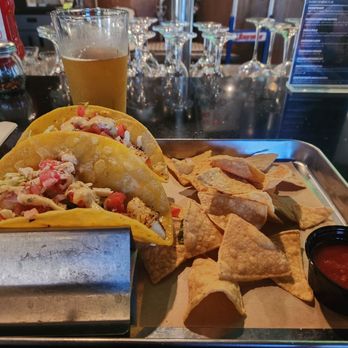 Oggi's - Fish taco lunch special - it was so so - Pizza Near Me - San Diego, California Oggi's - Fish taco lunch special - it was so so - Pizza Near Me - San Diego, California