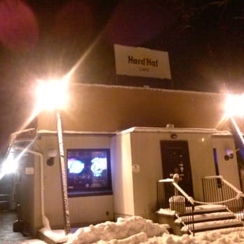 Hard Hat Cafe - Cafes Near Me - North Haven, Connecticut