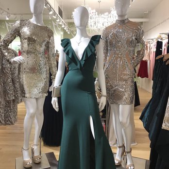 Windsor - Yaaaaasss! Work it, mama mannequin! - Accessories Near Me - Concord, California
