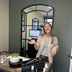 Omaet The Salon