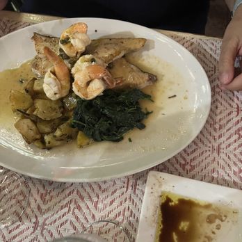La Pescheria - Tuna steak - Seafood Near Me - Naples, Florida La Pescheria - Tuna steak - Seafood Near Me - Naples, Florida