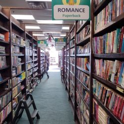 Cathy's Half Price Books - Interior