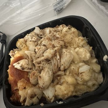 Cleo’s - Creole Crab Macaroni & Cheese - Southern Near Me - Chicago, Illinois