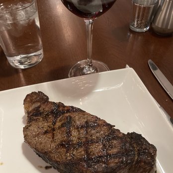 Guerra Steakhouse - 16 ounce New York Strip - Steakhouses Near Me - Arlington, Virginia Guerra Steakhouse - 16 ounce New York Strip - Steakhouses Near Me - Arlington, Virginia