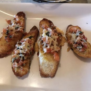 Avanti's Italian Restaurant - Bruschetta - Italian Near Me - Pekin, Illinois Avanti's Italian Restaurant - Bruschetta - Italian Near Me - Pekin, Illinois