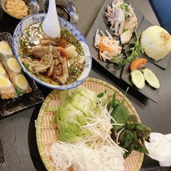 Hanoi Kitchen - Com ga hai nam, bun cha HA Noi, banh trang cuon - Vietnamese Near Me - Claremont, California Hanoi Kitchen - Com ga hai nam, bun cha HA Noi, banh trang cuon - Vietnamese Near Me - Claremont, California