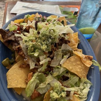 El Mezcal Mexican Restaurant Ocala - Nacho supreme with 3 different meats. - Mexican Near Me - Ocala, Florida
