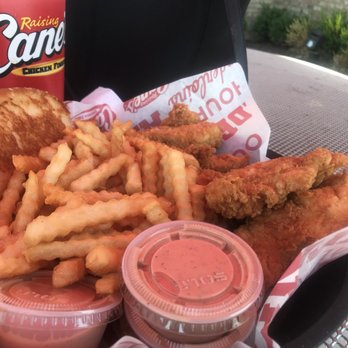 Raising Cane's Chicken Fingers - Fast Food Near Me - St. Paul, Minnesota Raising Cane's Chicken Fingers - Fast Food Near Me - St. Paul, Minnesota