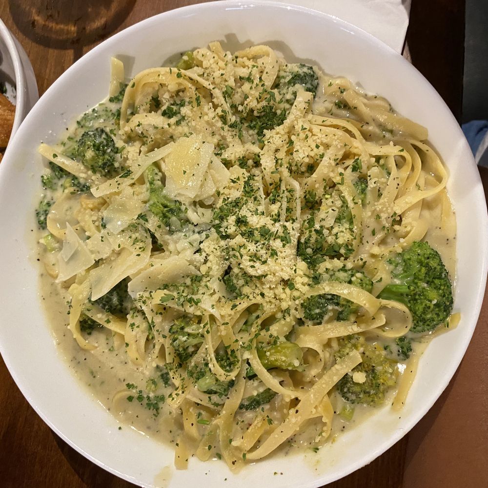 Brothers Restaurant And Bar - The actual dish is titled Chicken Broccoli Alfredo, but we omitted the chicken. - New American Near Me - Buffalo, New York Brothers Restaurant And Bar - The actual dish is titled Chicken Broccoli Alfredo, but we omitted the chicken. - New American Near Me - Buffalo, New York