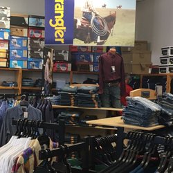 Cowboy’s Western - Wrangler Clothing