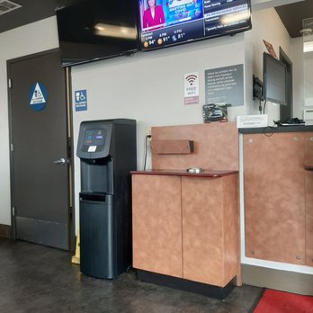 Jiffy Lube - Jiffy lube waiting Area - Auto Repair Near Me - Sacramento, California Jiffy Lube - Jiffy lube waiting Area - Auto Repair Near Me - Sacramento, California