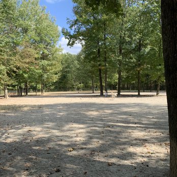 Grist Mill Dog Park - Dog Parks Near Me - Alexandria, Virginia Grist Mill Dog Park - Dog Parks Near Me - Alexandria, Virginia