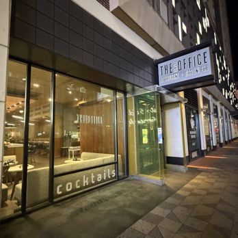 The Corner Office Restaurant + Martini Bar - Outside - New American Near Me - Denver, Colorado