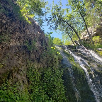 Cooper Canyon Falls - Hiking Near Me - La Canada Flintridge, California